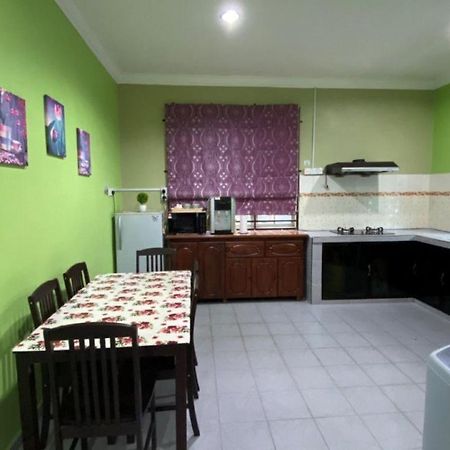 Seri Idaman Guest House Pasir Mas Zewnętrze zdjęcie