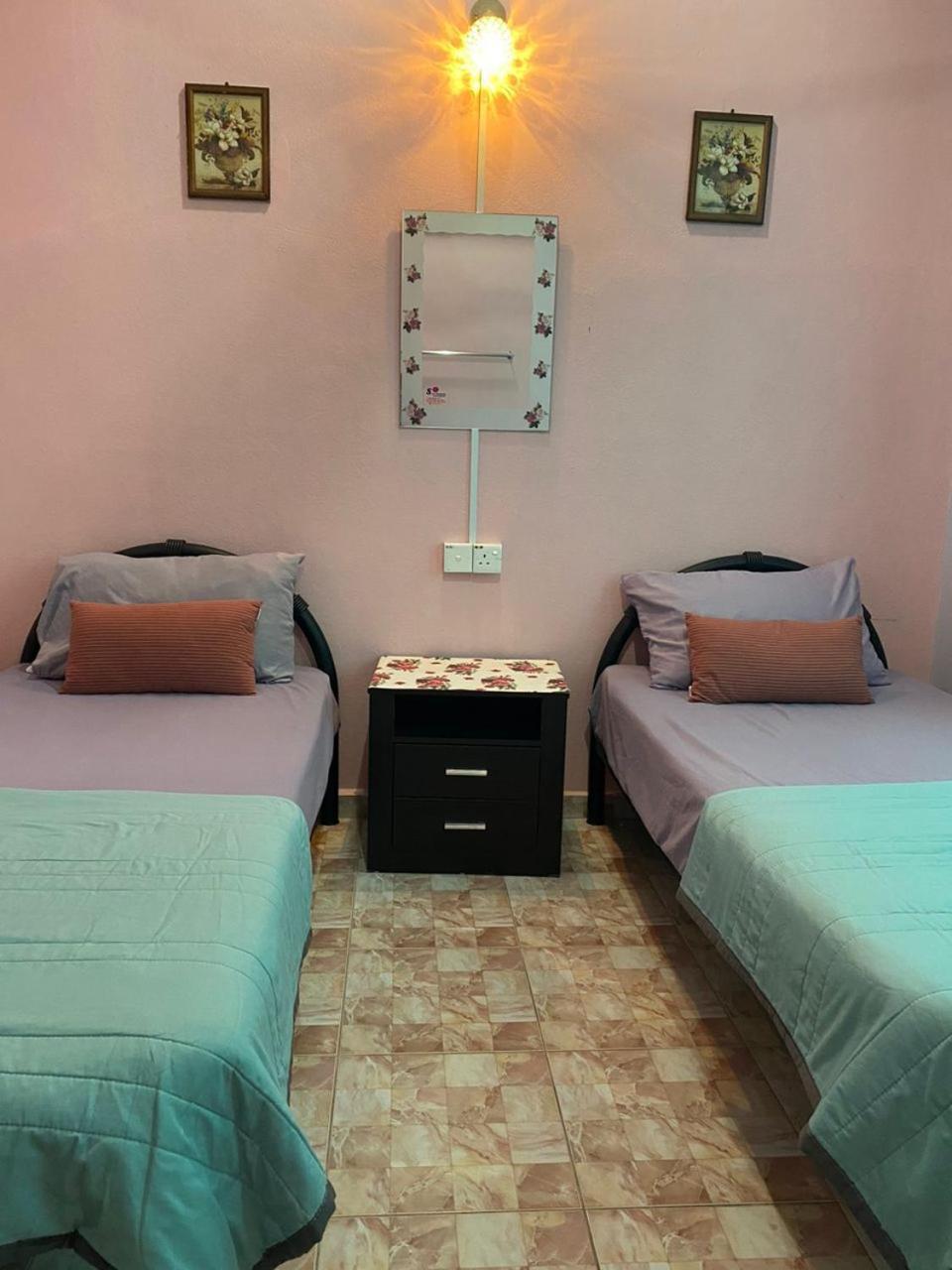Seri Idaman Guest House Pasir Mas Zewnętrze zdjęcie